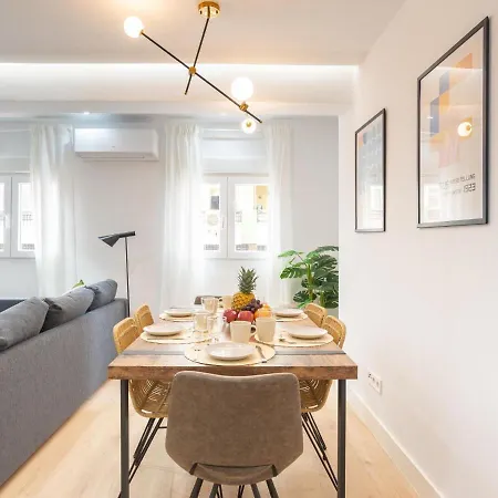 Gorgeous Renovated 2br Ac